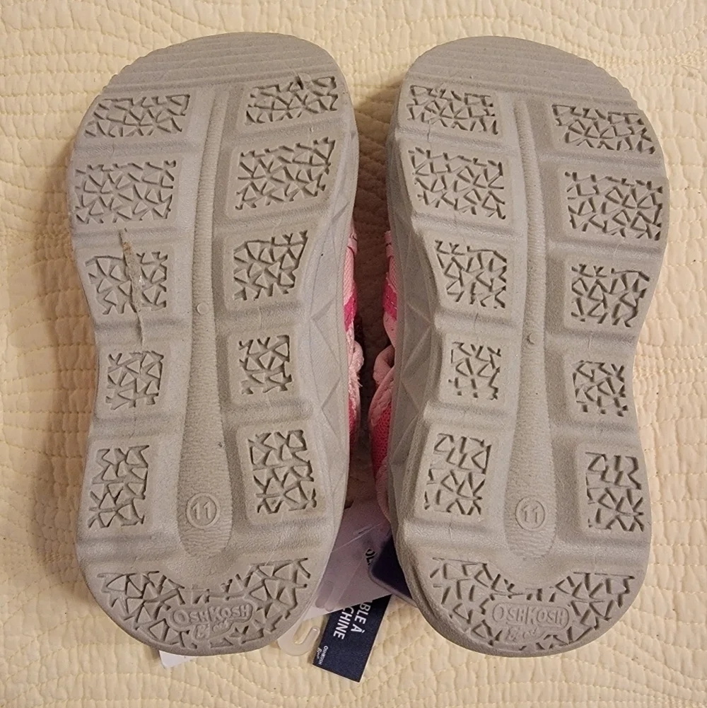 NWT Oshkosh B'Gosh Toddler Sandal with Velcro Closure